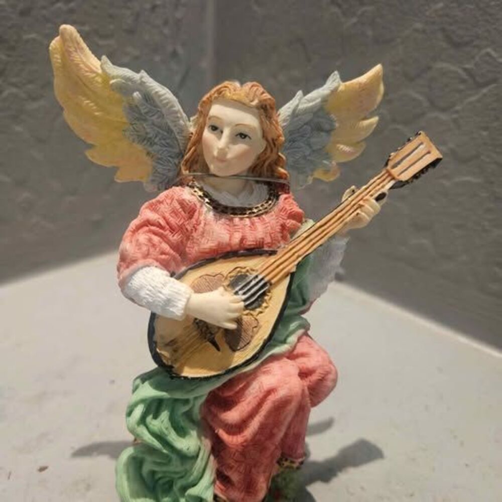 International Santa Collection "Bazouki" 5" Resin Angel